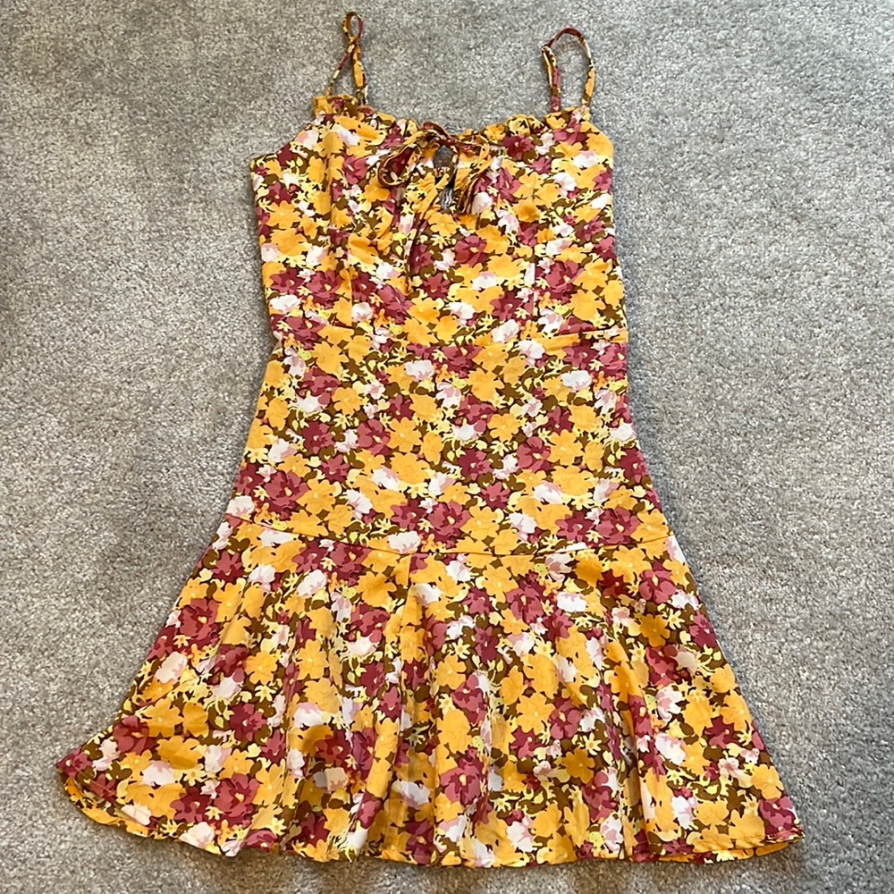 Floral forever 21 mini dress with tags on